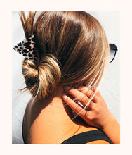 Load image into Gallery viewer, The Good Hair Day Clips: Leopard/Pink
