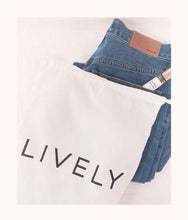 Load image into Gallery viewer, The Cotton Duster
